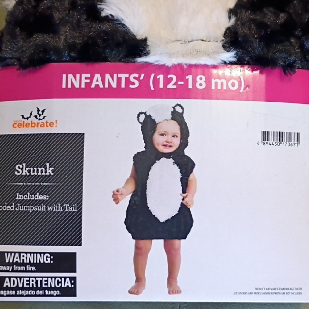 Infant Skunk Costume with Hood and Tail